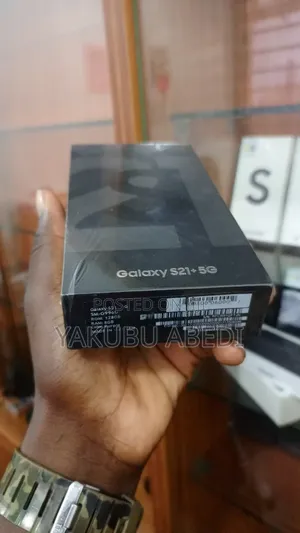 New Samsung Galaxy S21+ 5G 128 GB Purple