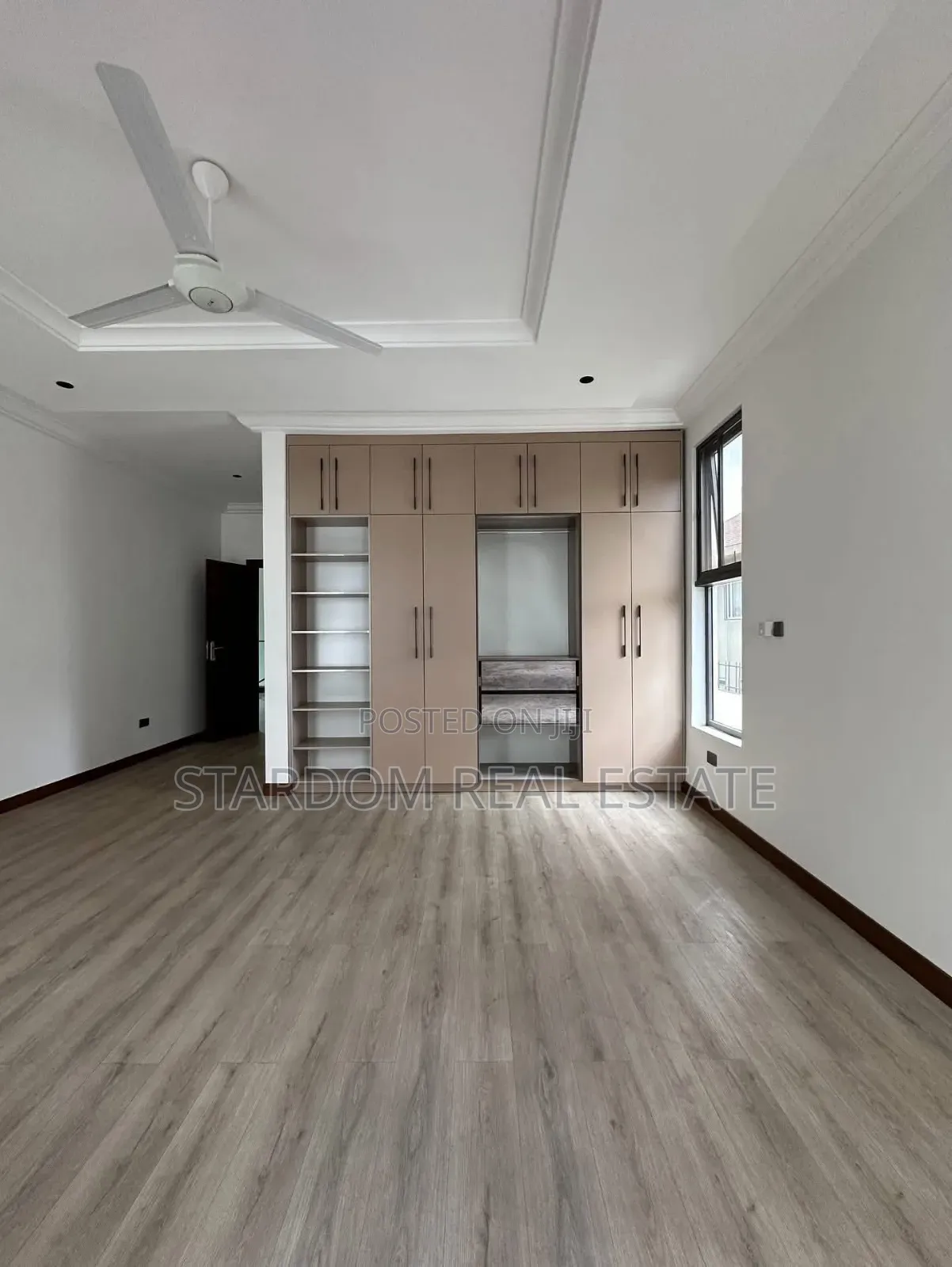 4bdrm Duplex in Trasacco, East Legon for sale