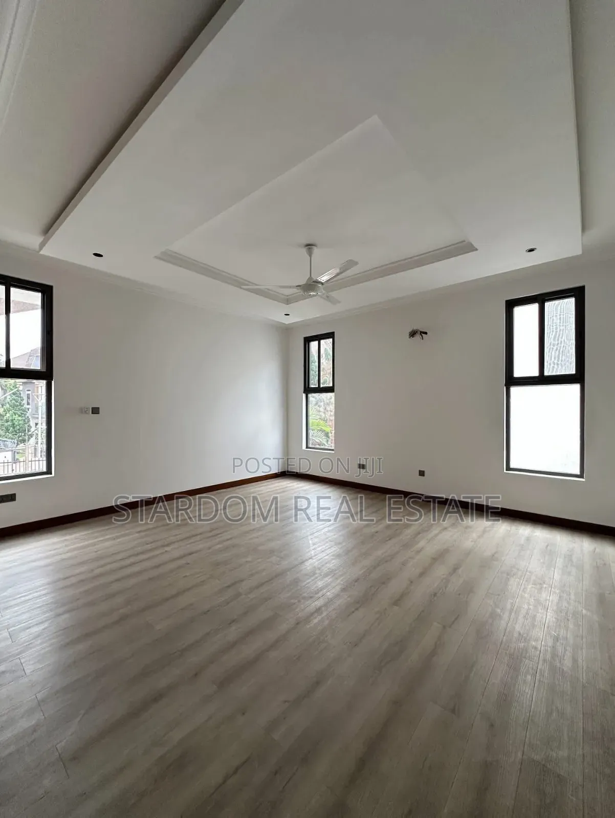 4bdrm Duplex in Trasacco, East Legon for sale