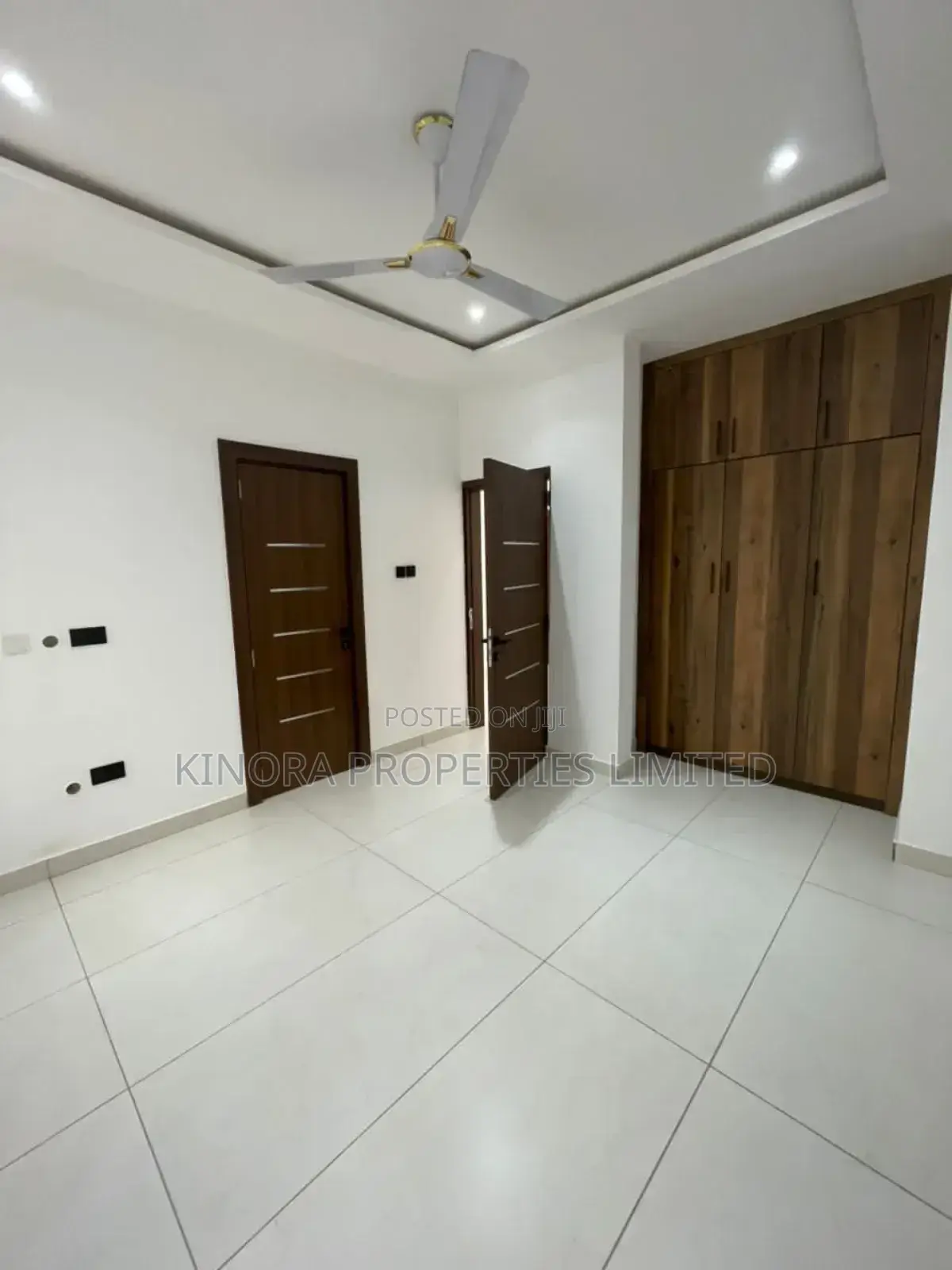 4bdrm Duplex in East Legon Hills, Accra Metropolitan for sale