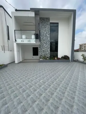 4bdrm Duplex in Hills, Ability for sale