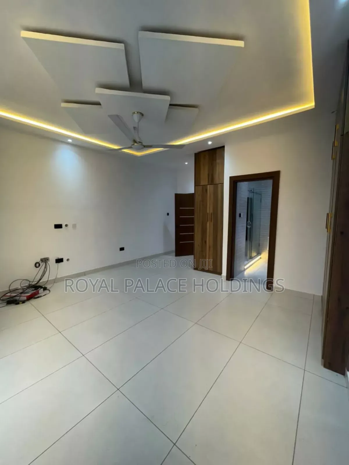 4bdrm Duplex in Hills, Ability for sale