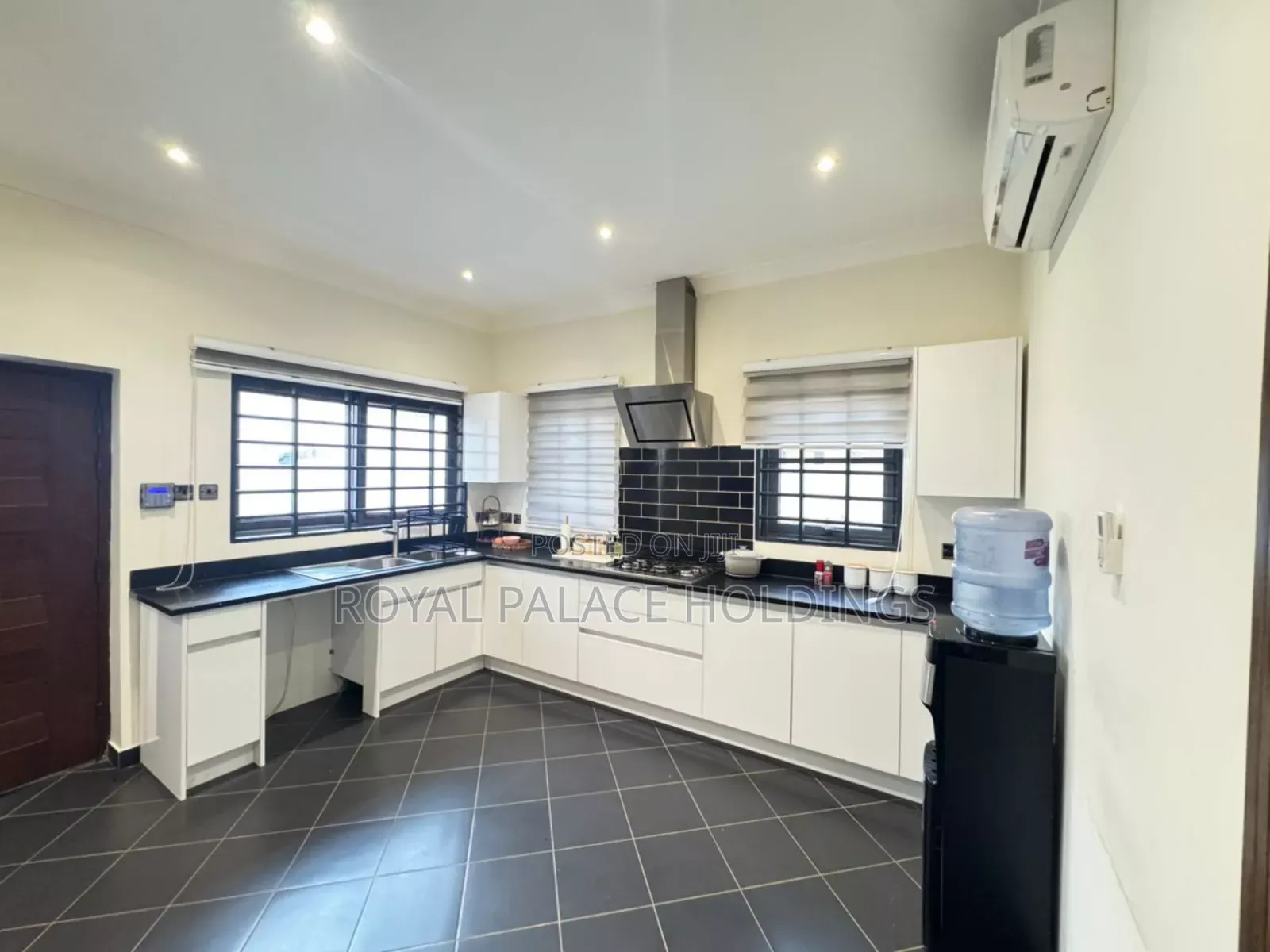 3bdrm Duplex in Ability for sale