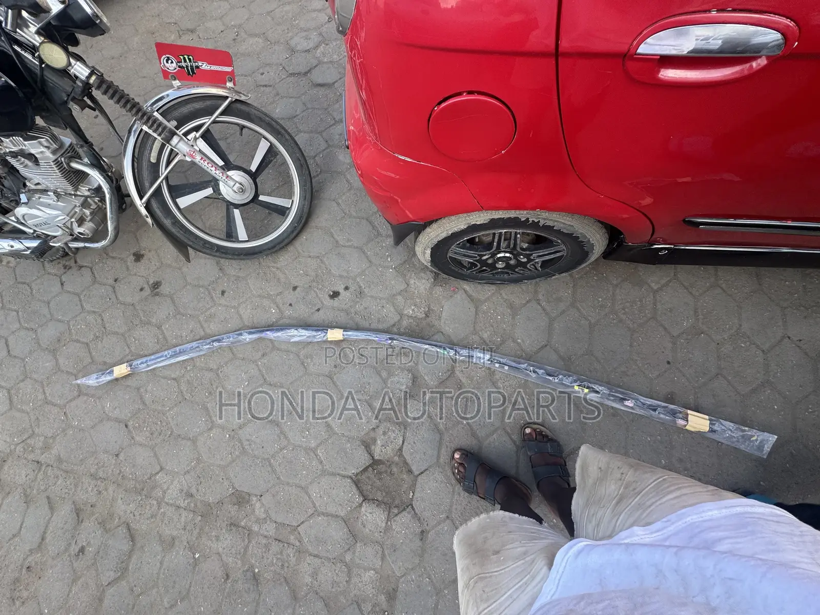 Honda CRV 2017,2018,2019,2020 Roof Strip.