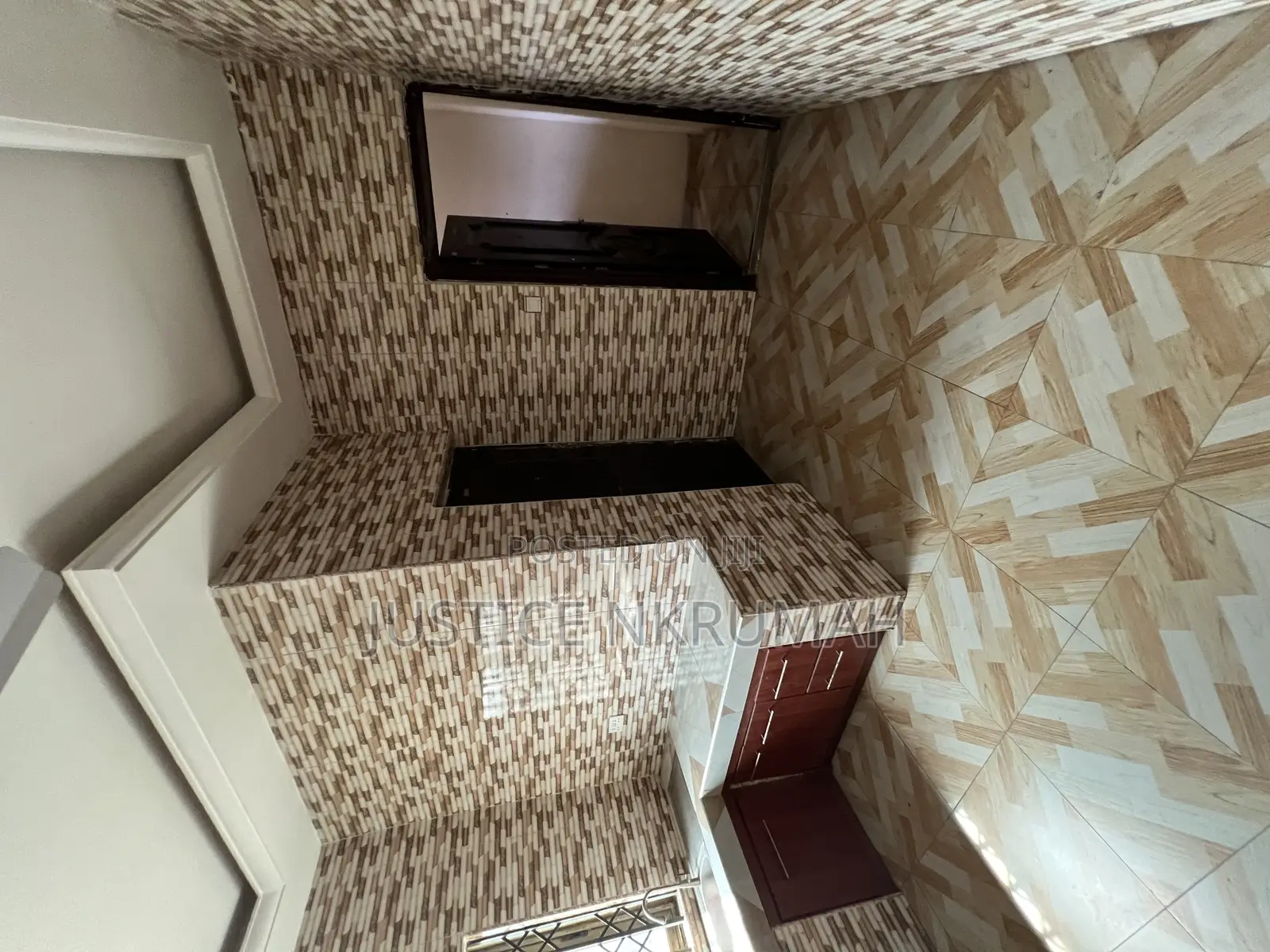 2bdrm Apartment in Mr Justice Estate, West Hills Mall Area for rent