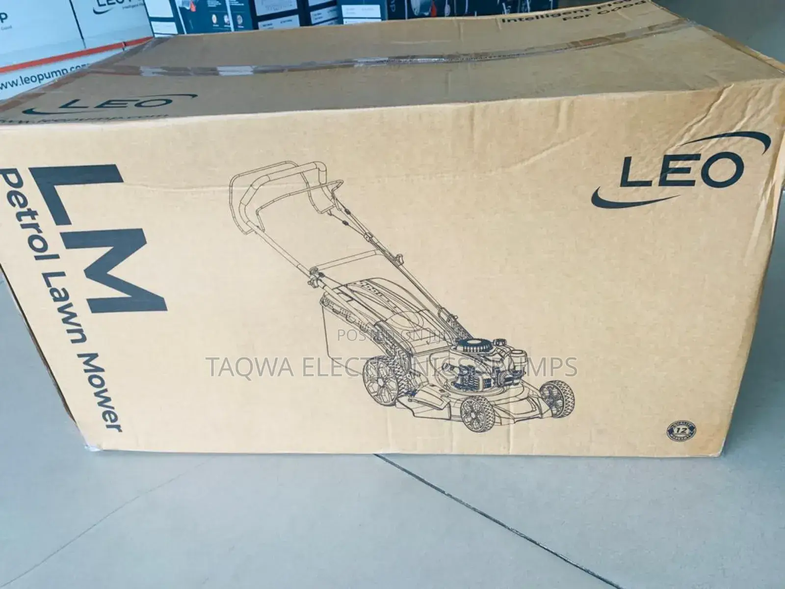 5.5hp Self Propelled Petrol Lawn Mower Leo