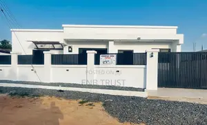 3bdrm House in Adenta, New Legon for sale