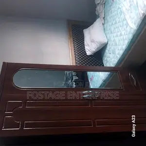 Brand New Durable Wardrobe