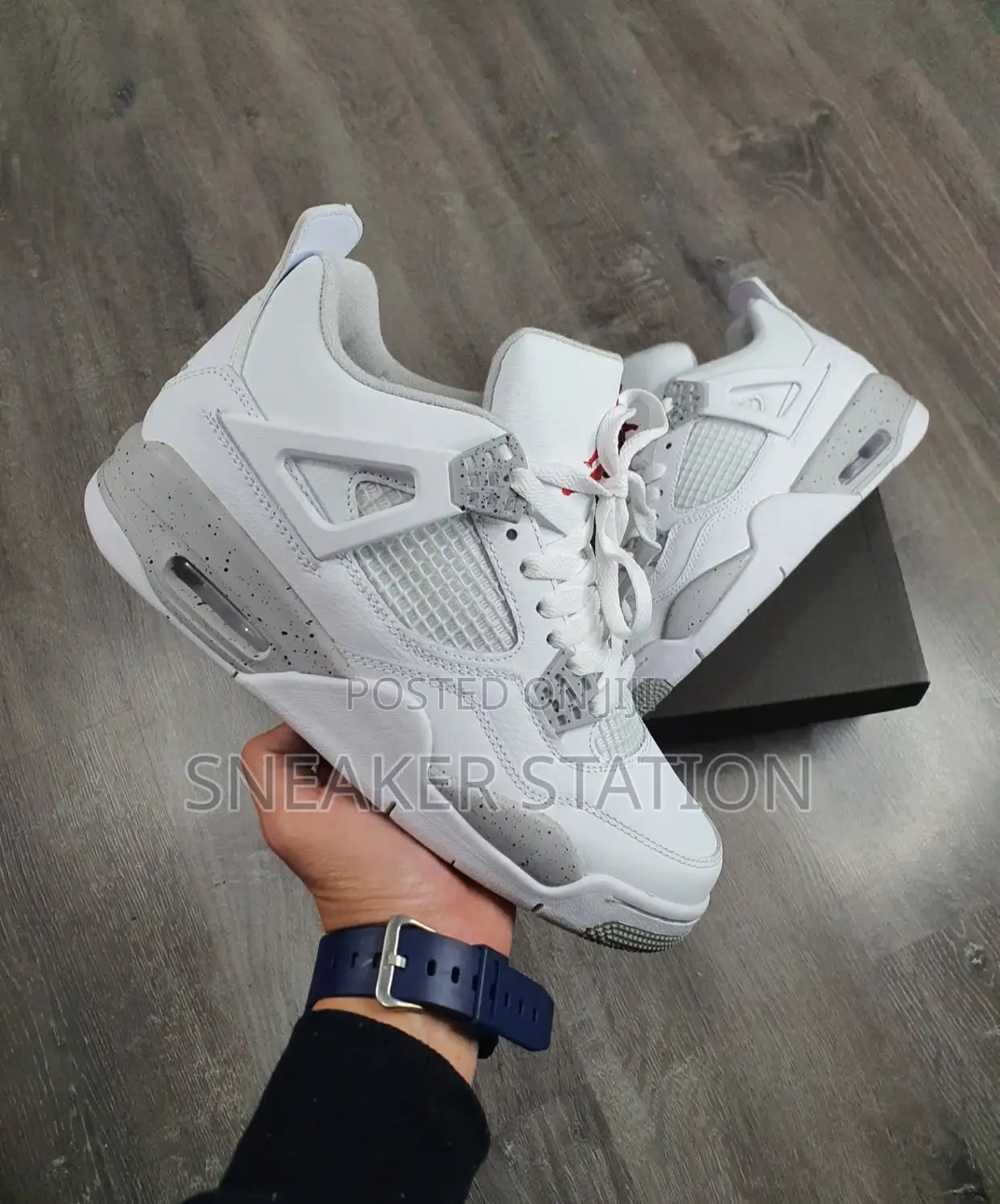 Air Jordan Retro 4 Oreo
