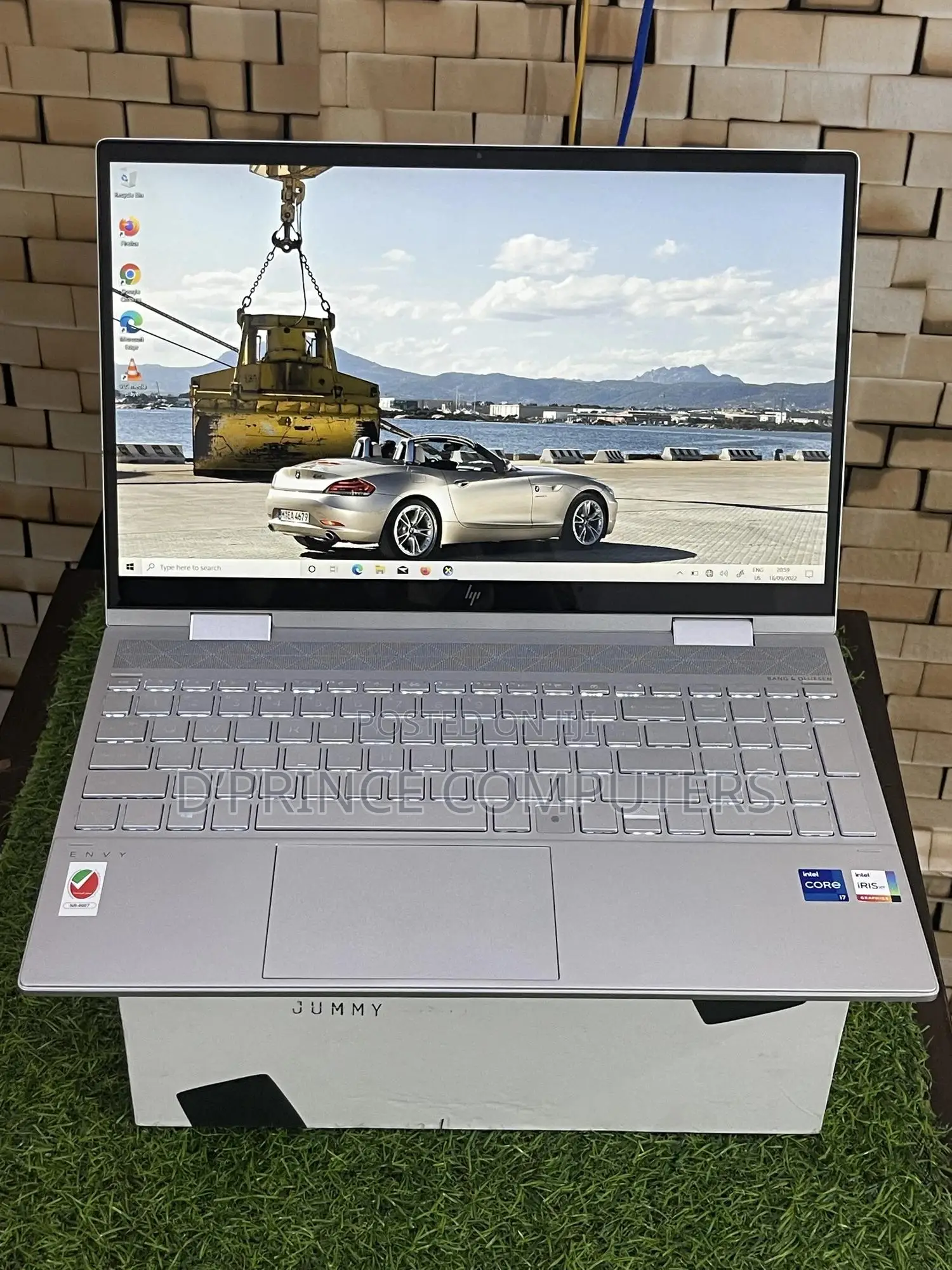 Laptop HP Envy X360 15t 12GB Intel Core I7 HDD+SSD 512GB
