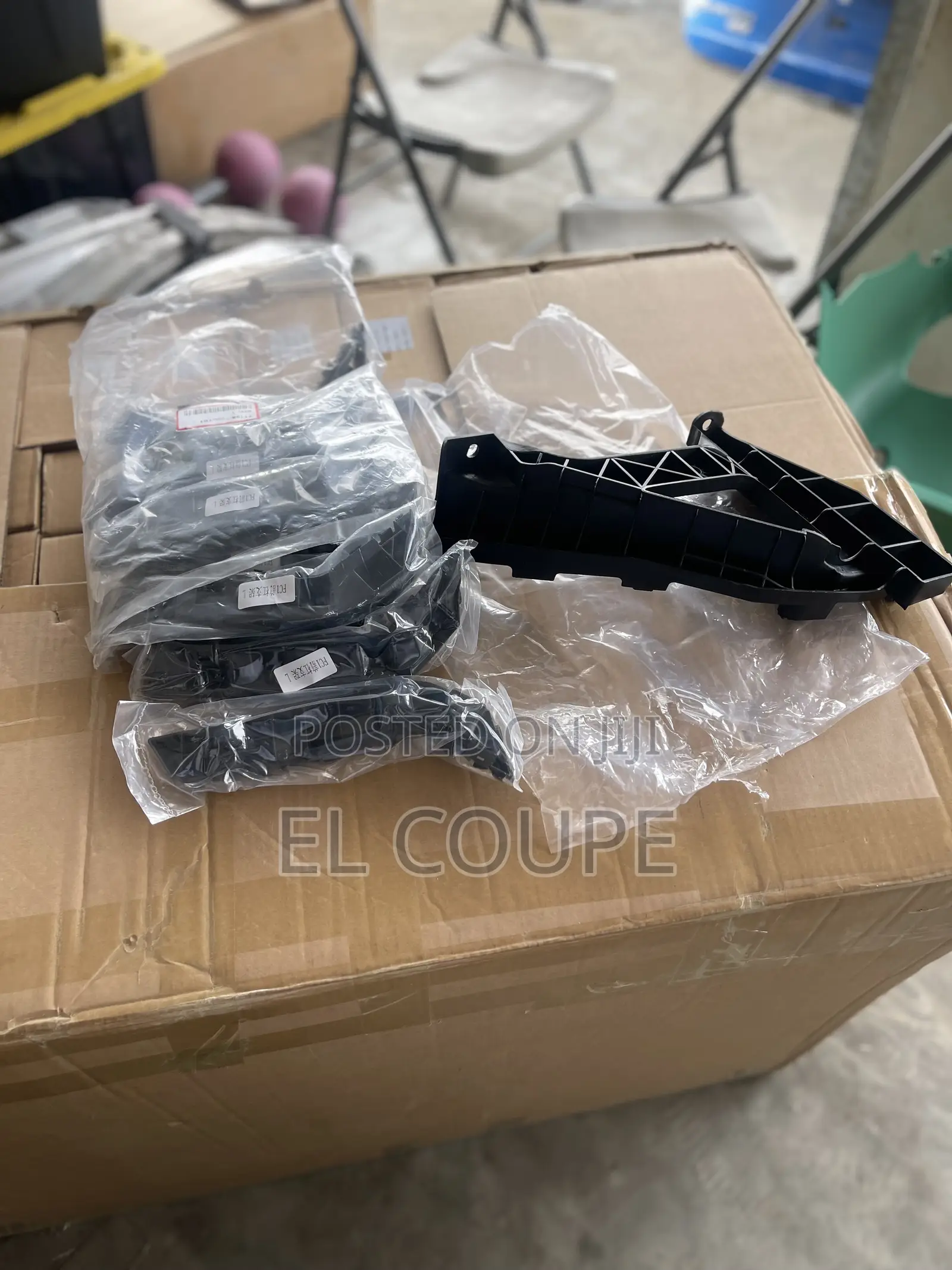 Civic, Accord,Crv Headlight Seat And Fender Locker