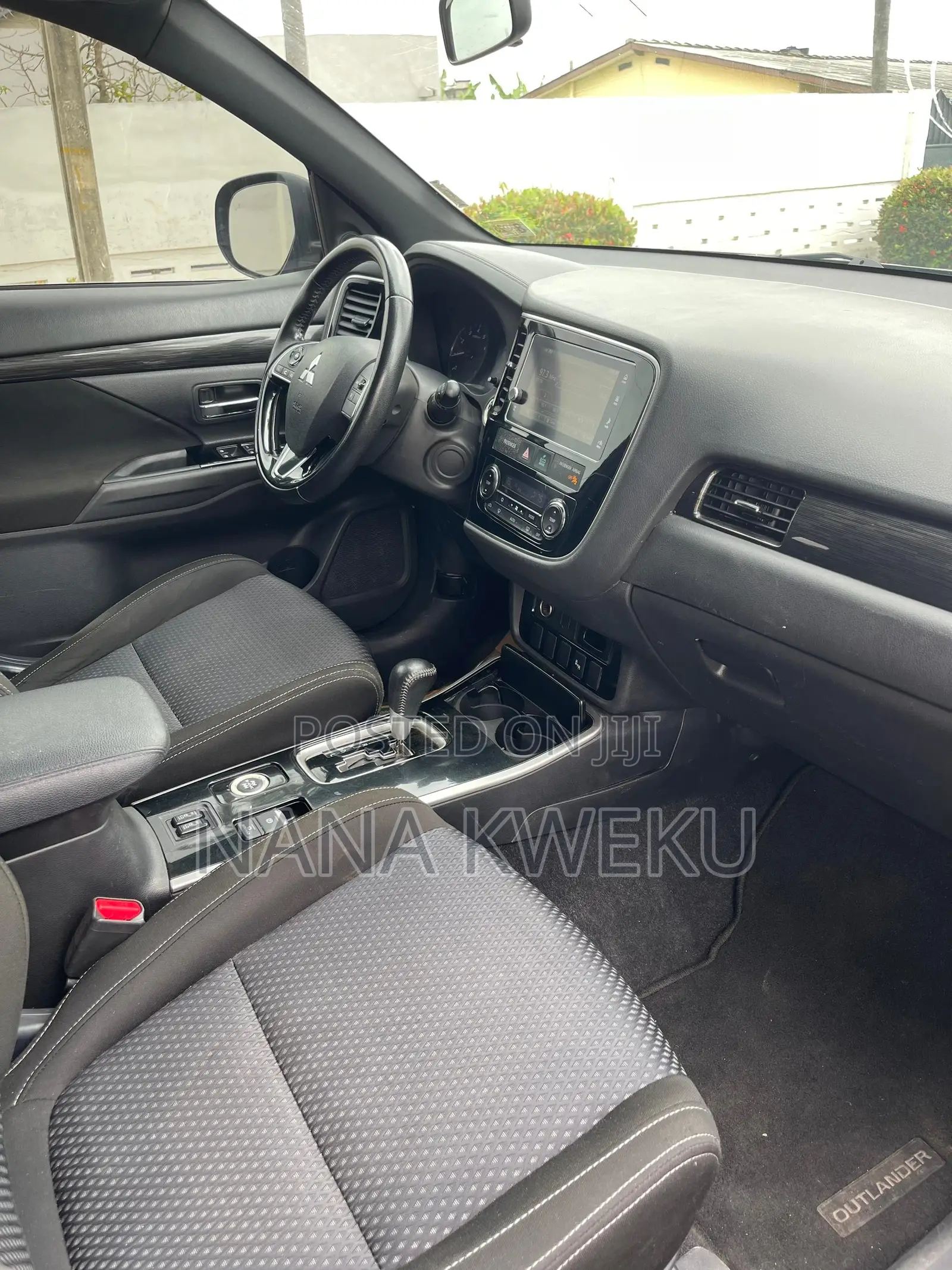 Mitsubishi Outlander Sport SEL 2.4 2018 Black