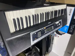 Yamaha Ypt 210 Keyboard