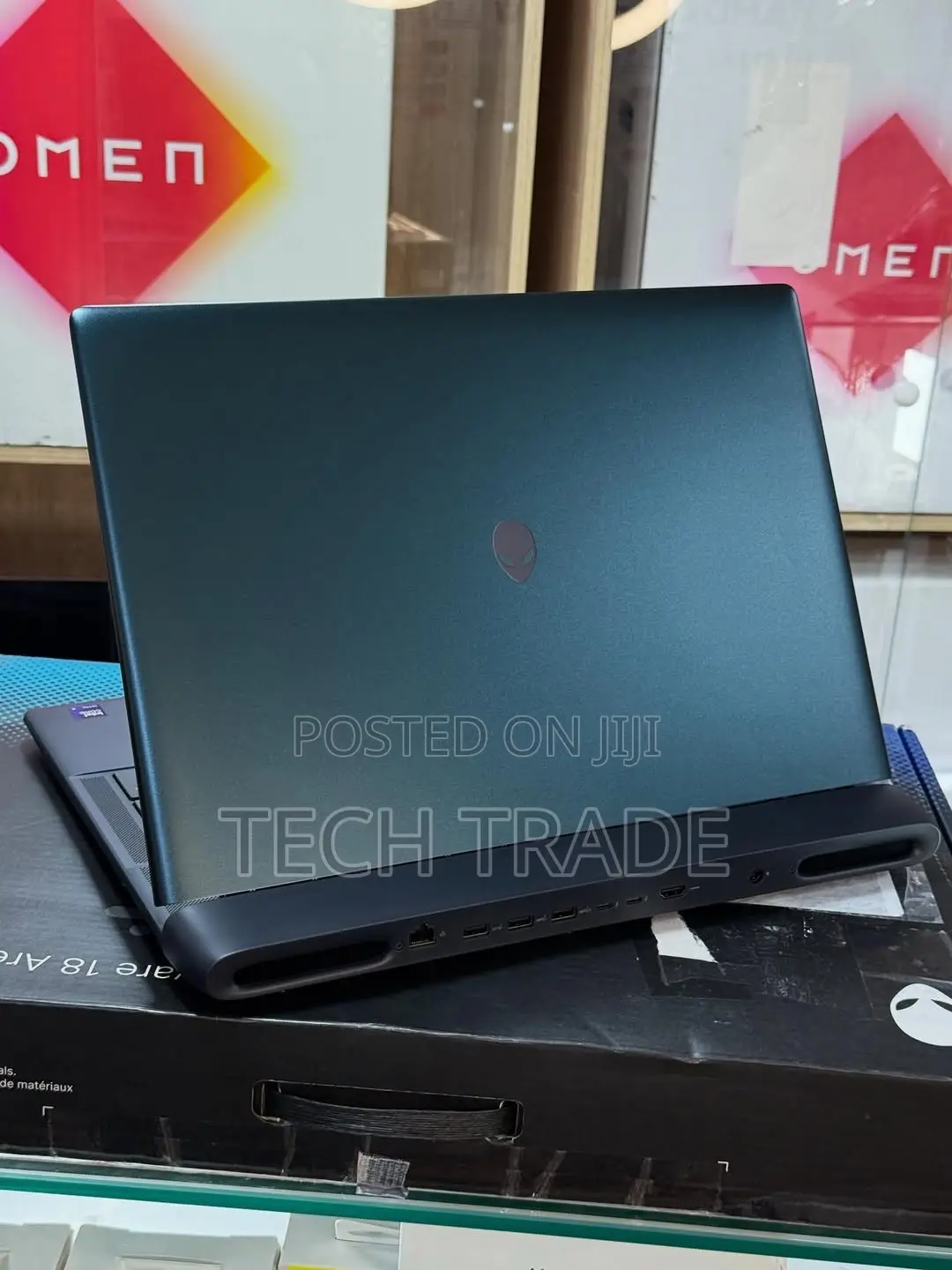 New Laptop Alienware Area-51m 32GB Intel Core Ultra 9 SSD 2T