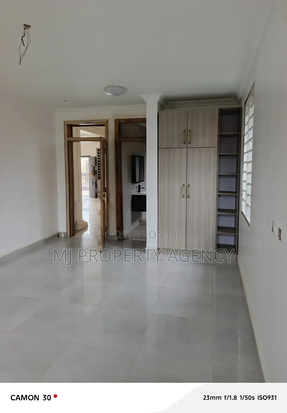 12bdrm Apartment in Community 26 Palace for rent