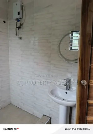 12bdrm Apartment in Community 26 Palace for rent