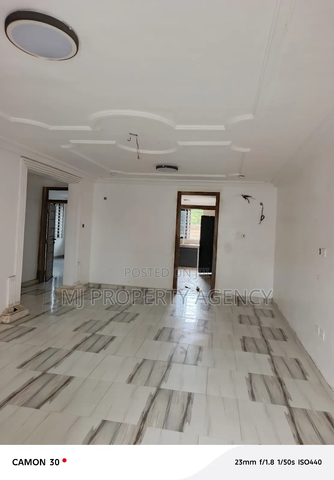 12bdrm Apartment in Community 26 Palace for rent