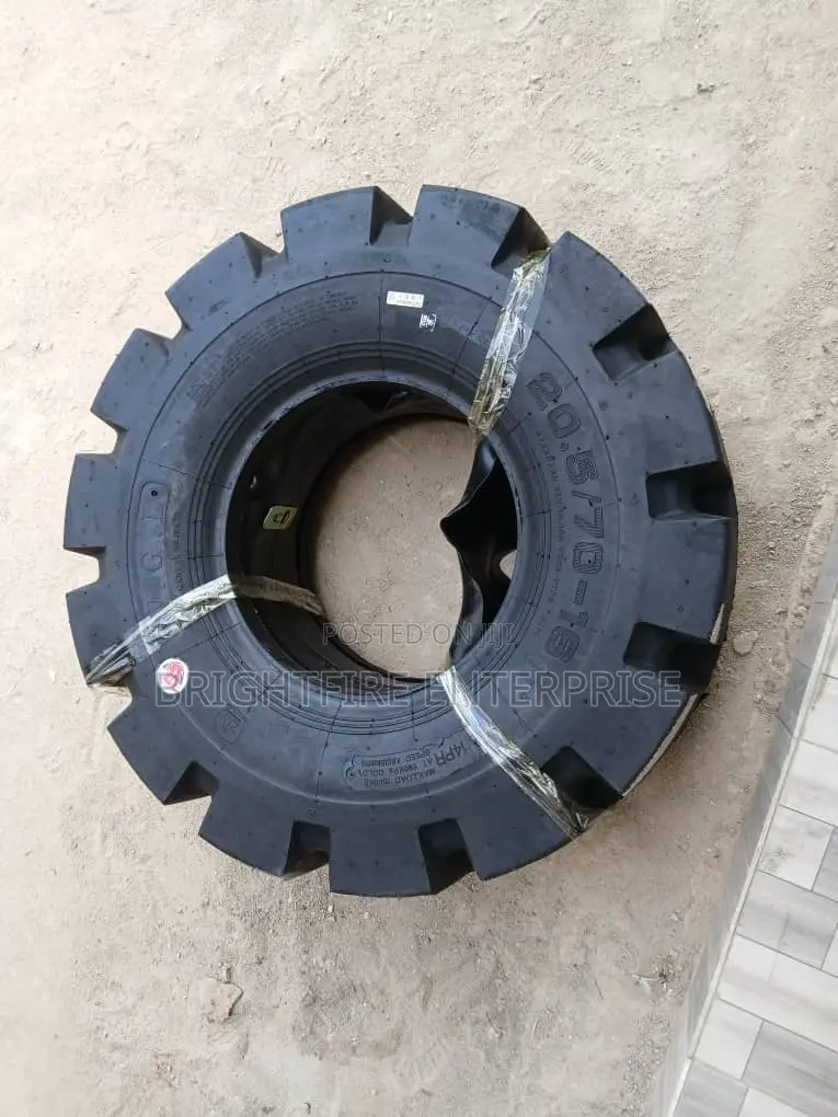 20.5/70-16 Machine Tire
