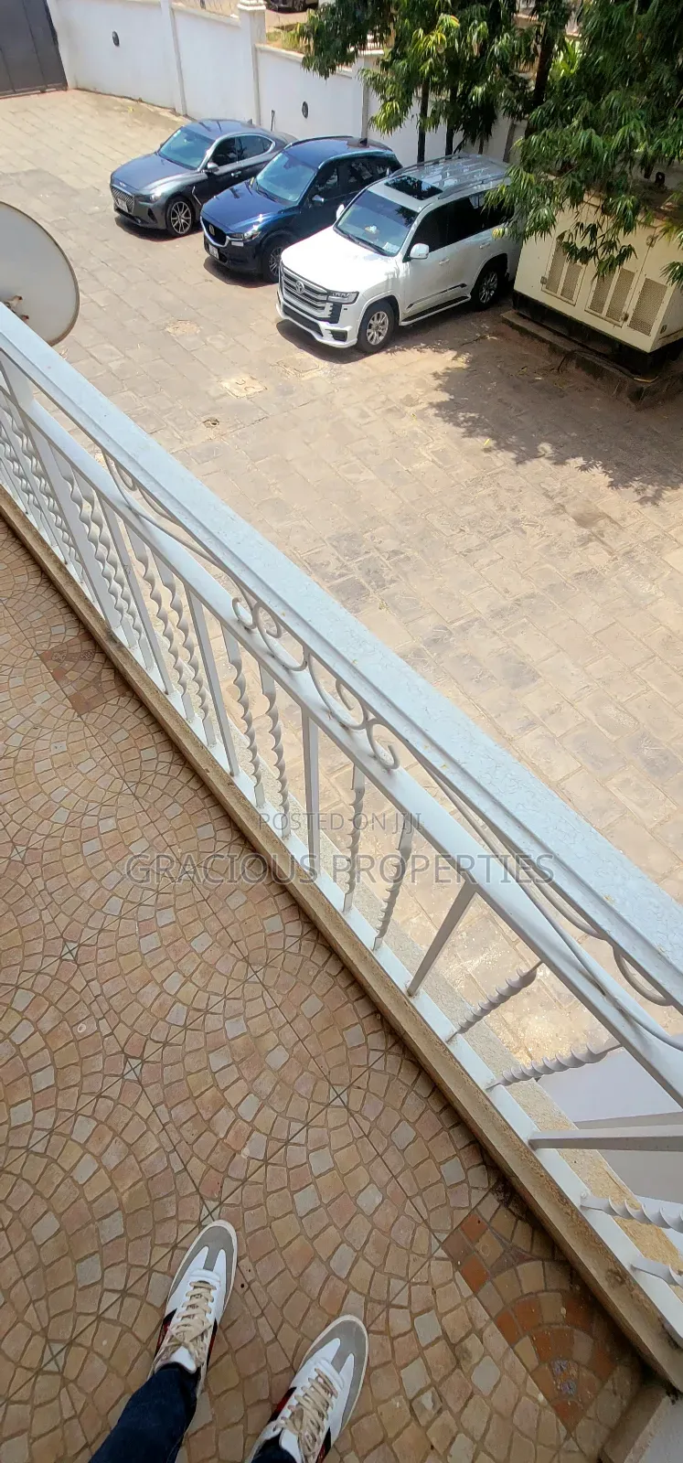 2bdrm Apartment in Gracious Properties, Abelemkpe for rent