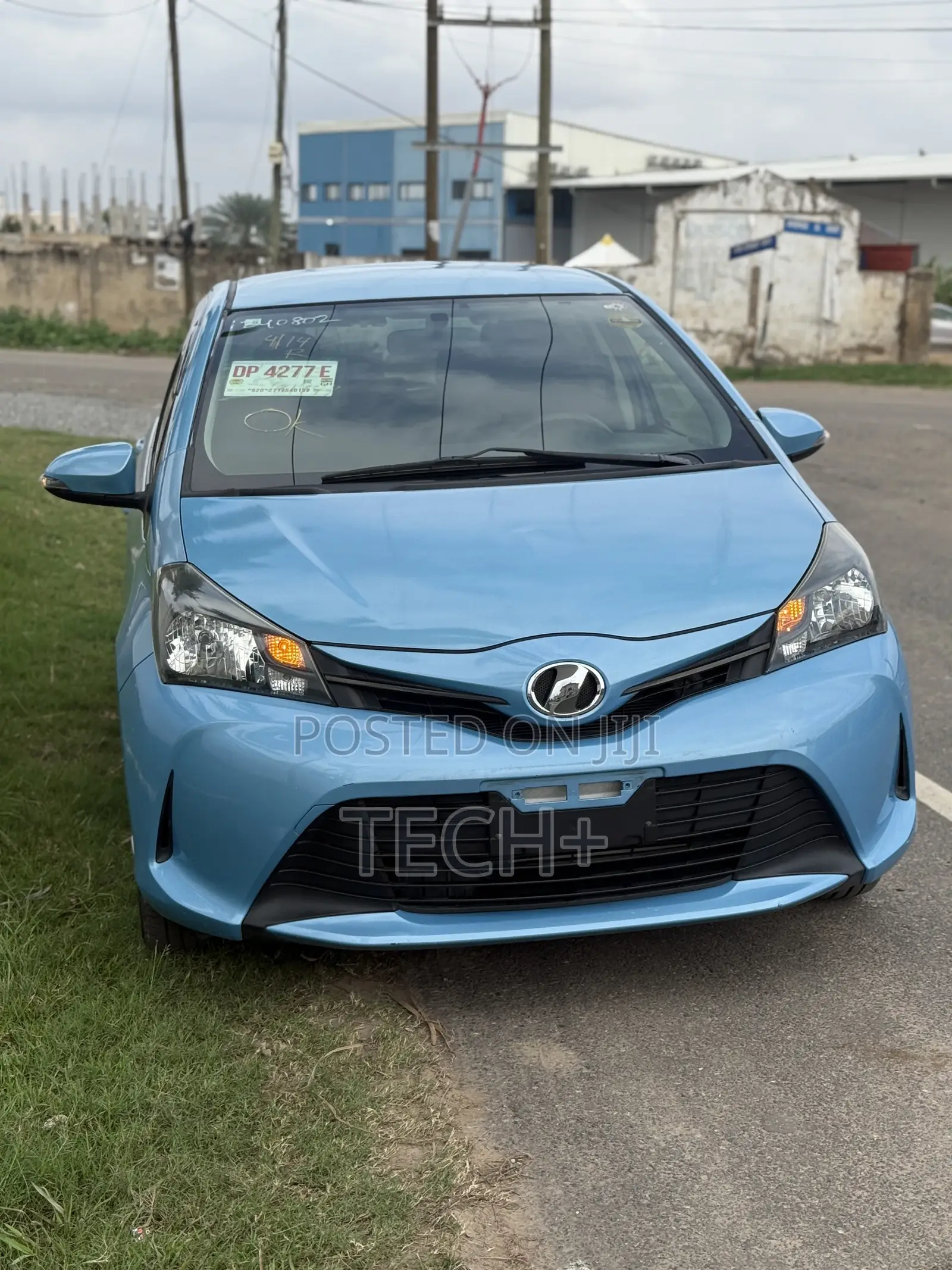 Toyota Vitz 2016 Blue