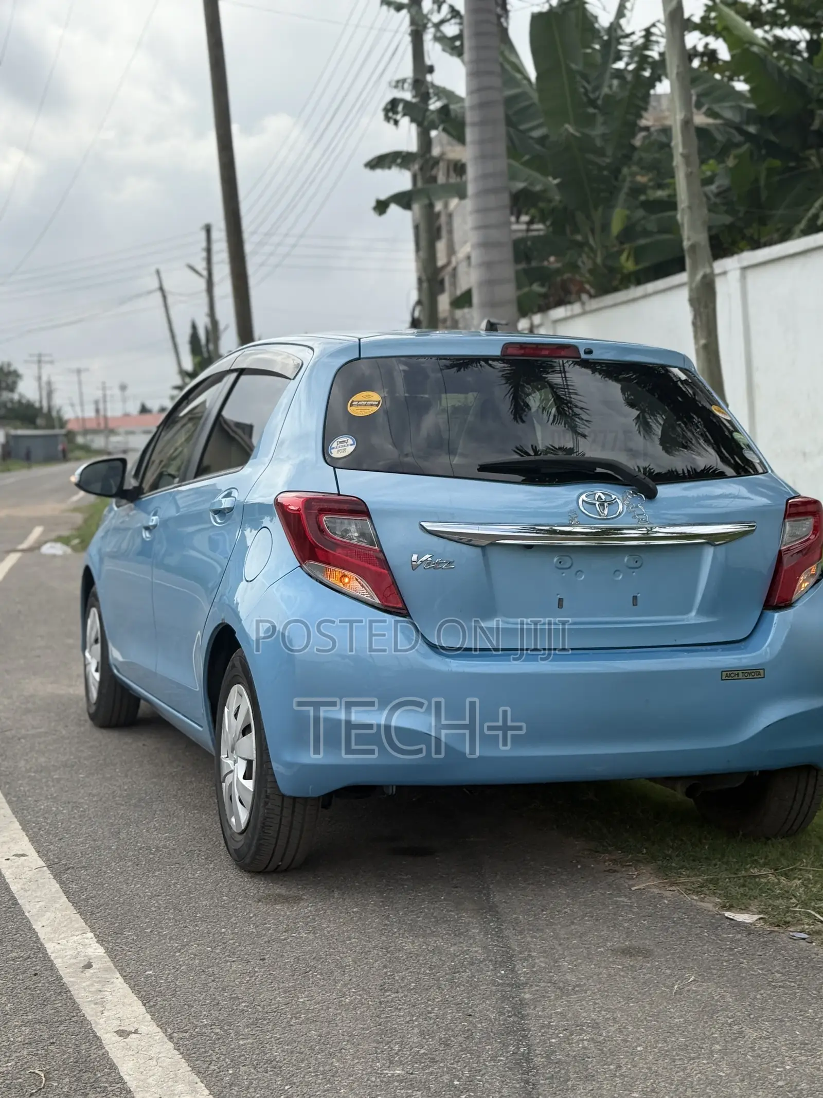 Toyota Vitz 2016 Blue