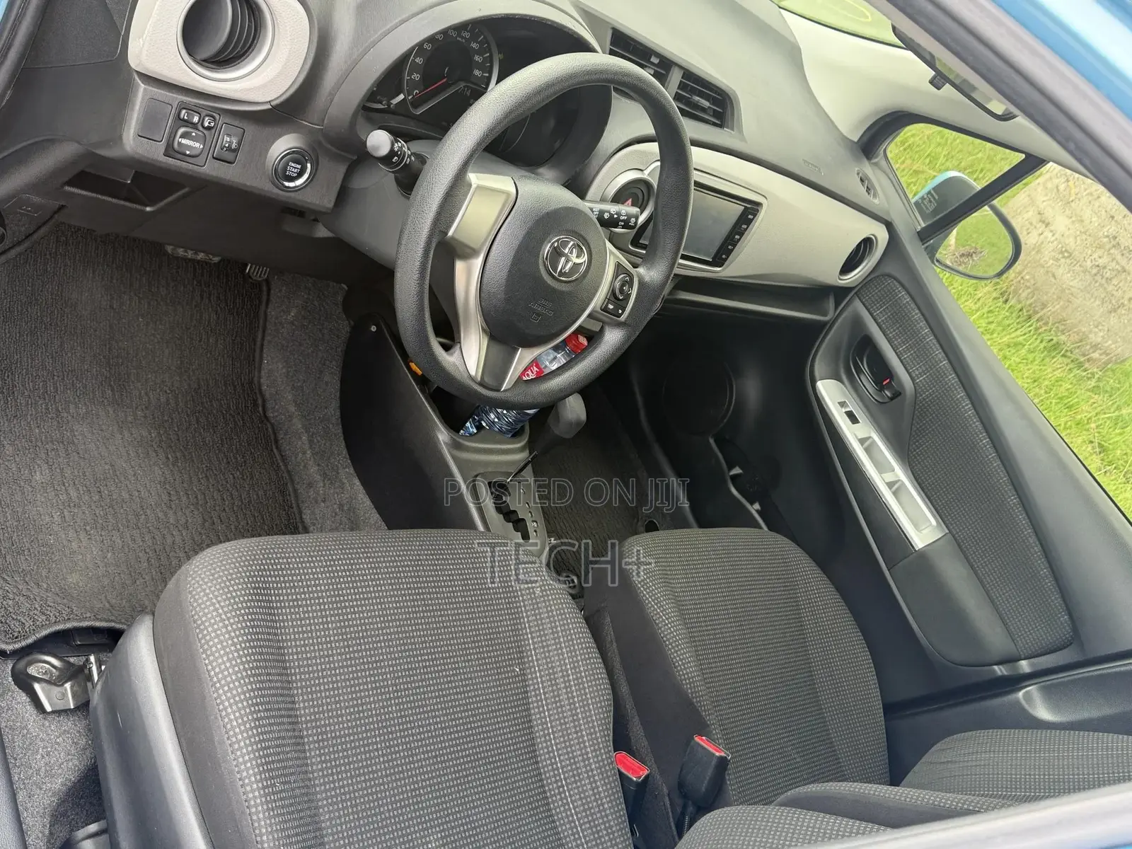 Toyota Vitz 2016 Blue