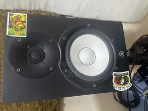 Yamaha Hs7 Studio Monitors
