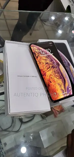 New Apple iPhone XS Max 256 GB Gold