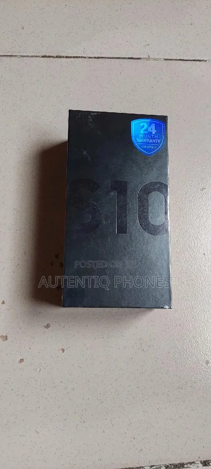 New Samsung Galaxy S10 128 GB Black