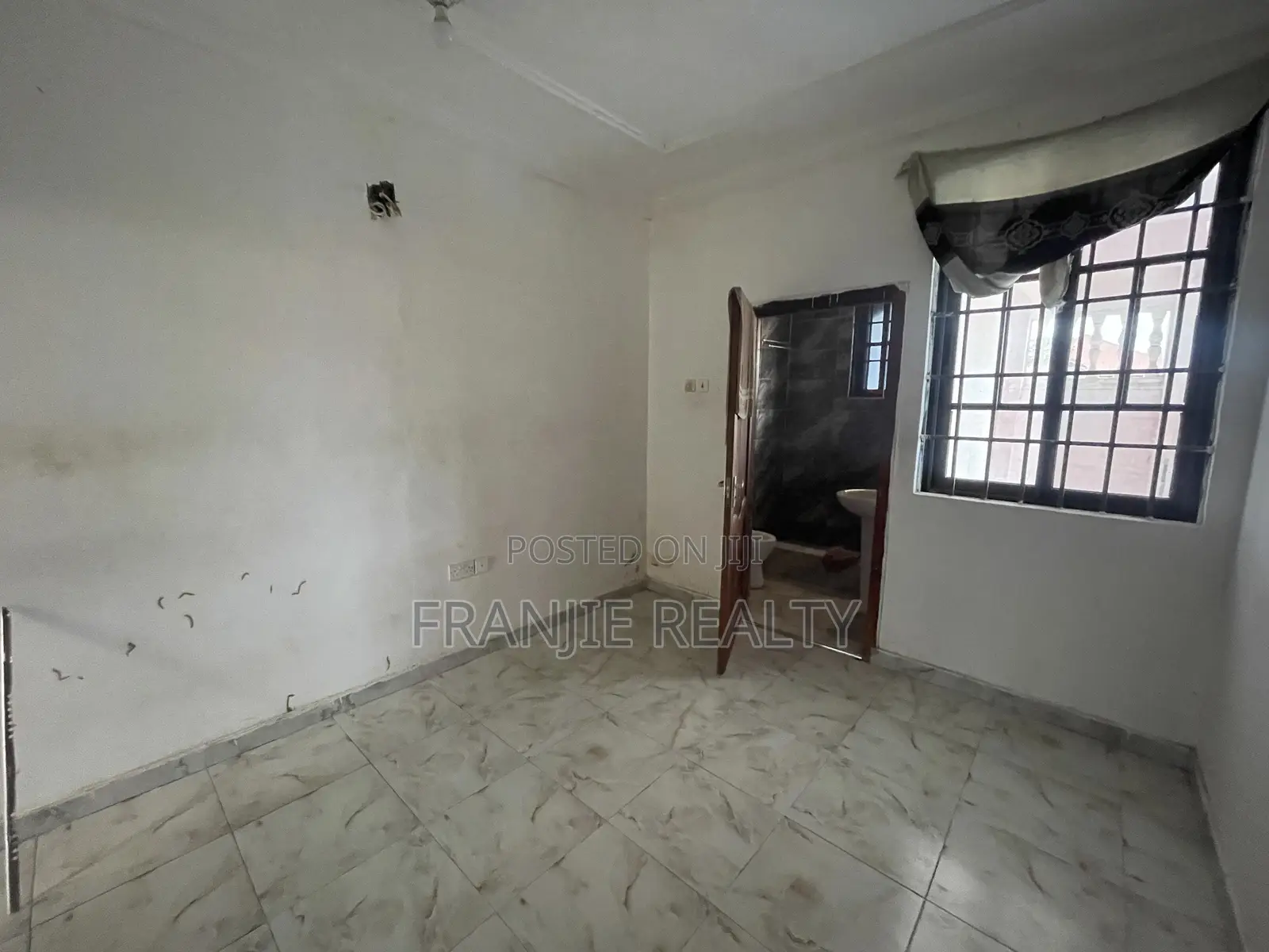 3bdrm Apartment in Franjie Realty, Weija for rent