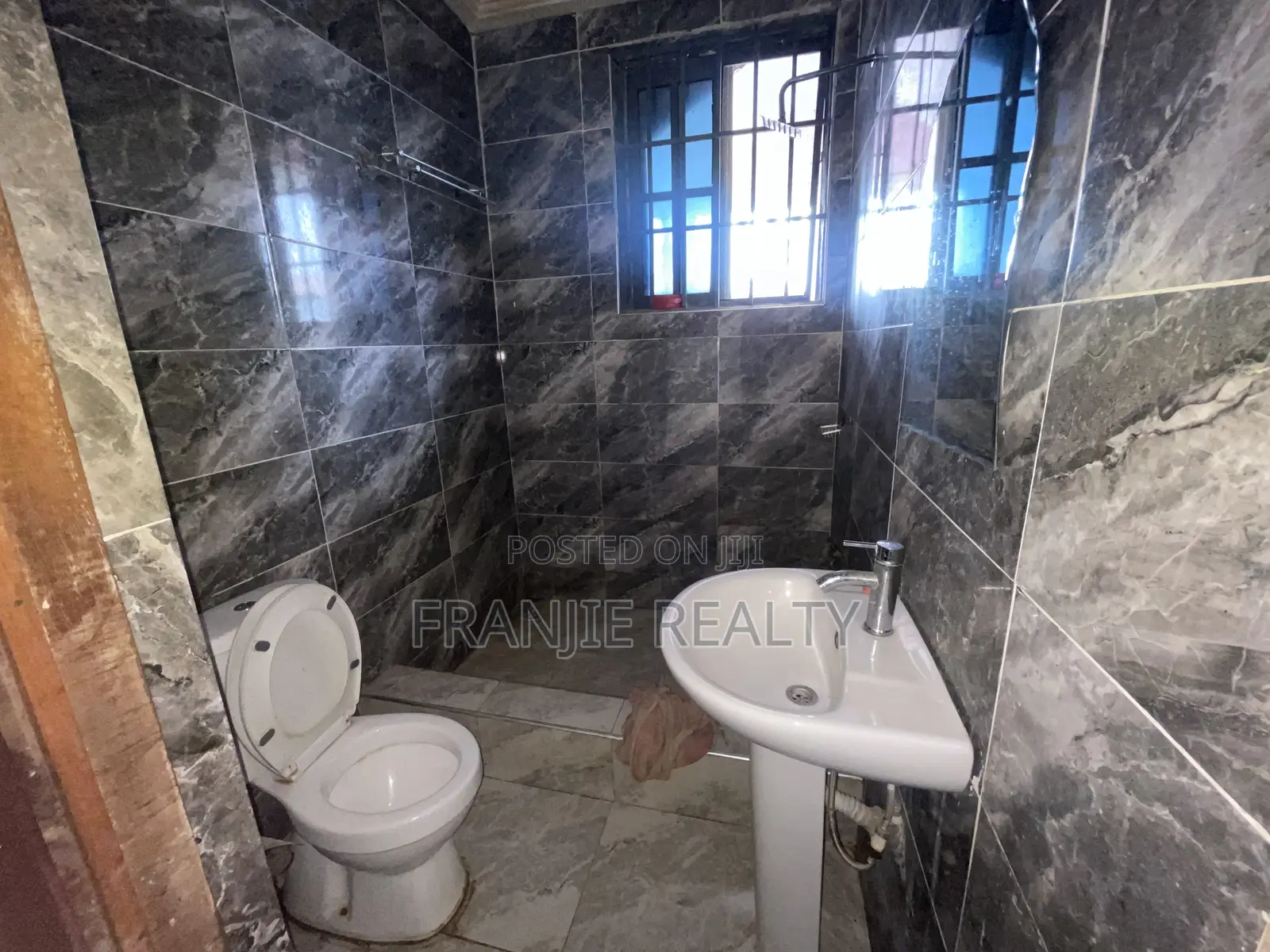 3bdrm Apartment in Franjie Realty, Weija for rent