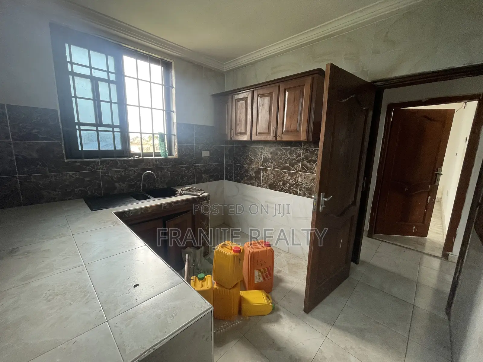 3bdrm Apartment in Franjie Realty, Weija for rent