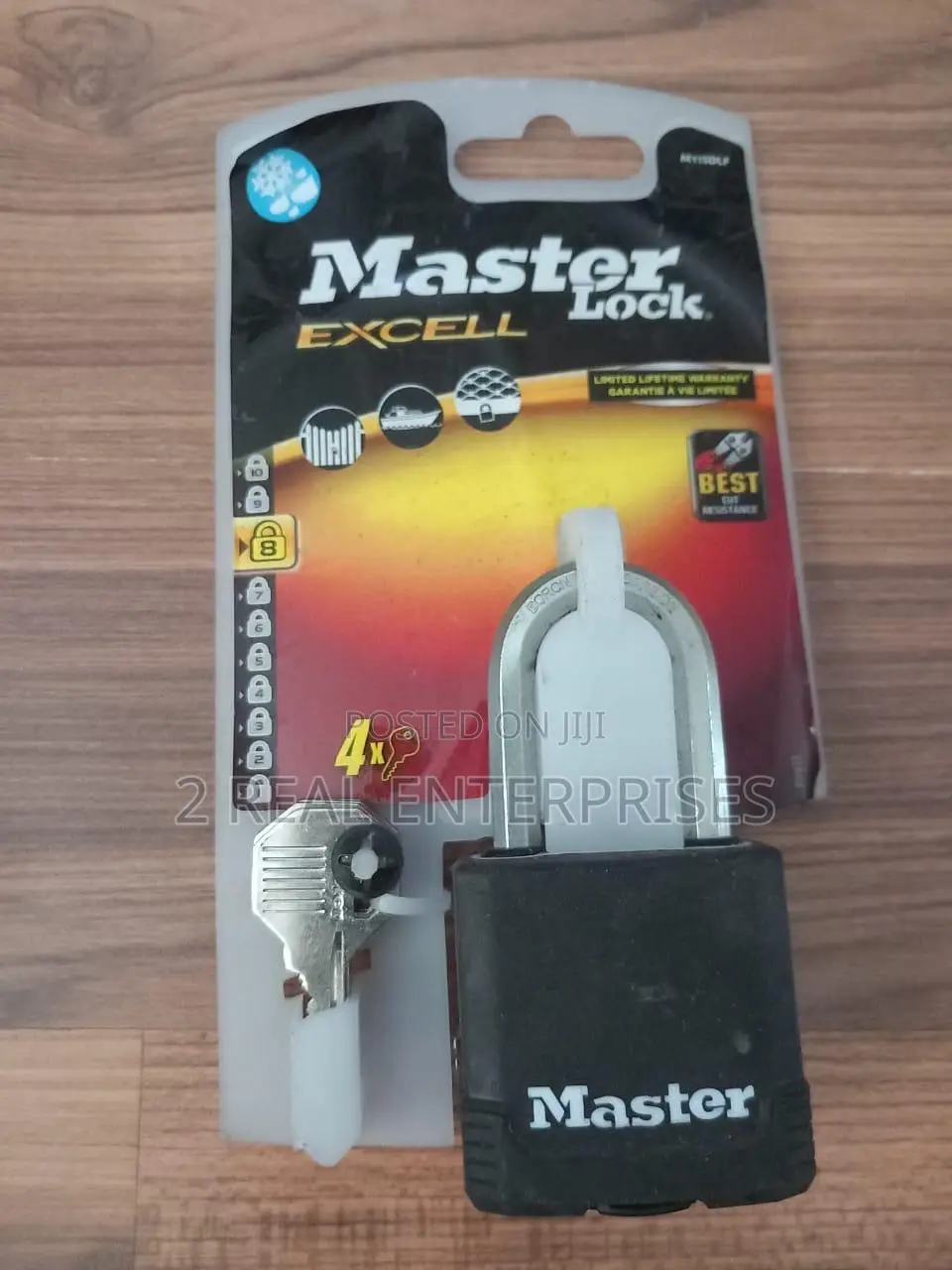 Master Lock Heavy Duty Padlock Weatherproof Rustproof Steel M115dlf