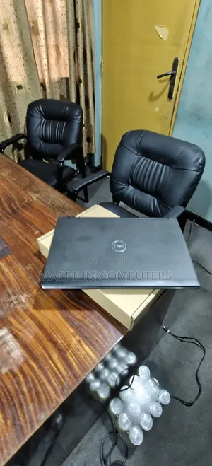 Laptop Dell Precision 7530 12GB Intel Core i7 SSD 512GB