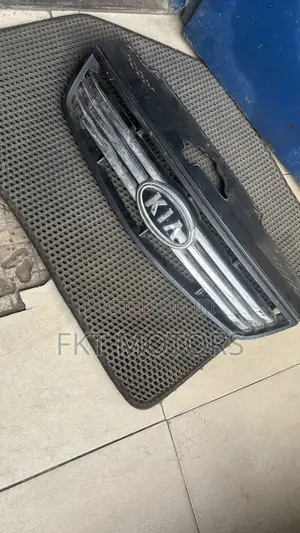 Kia Rio 5 Top Grilles 2003,2004,2005,2006,2007,2008