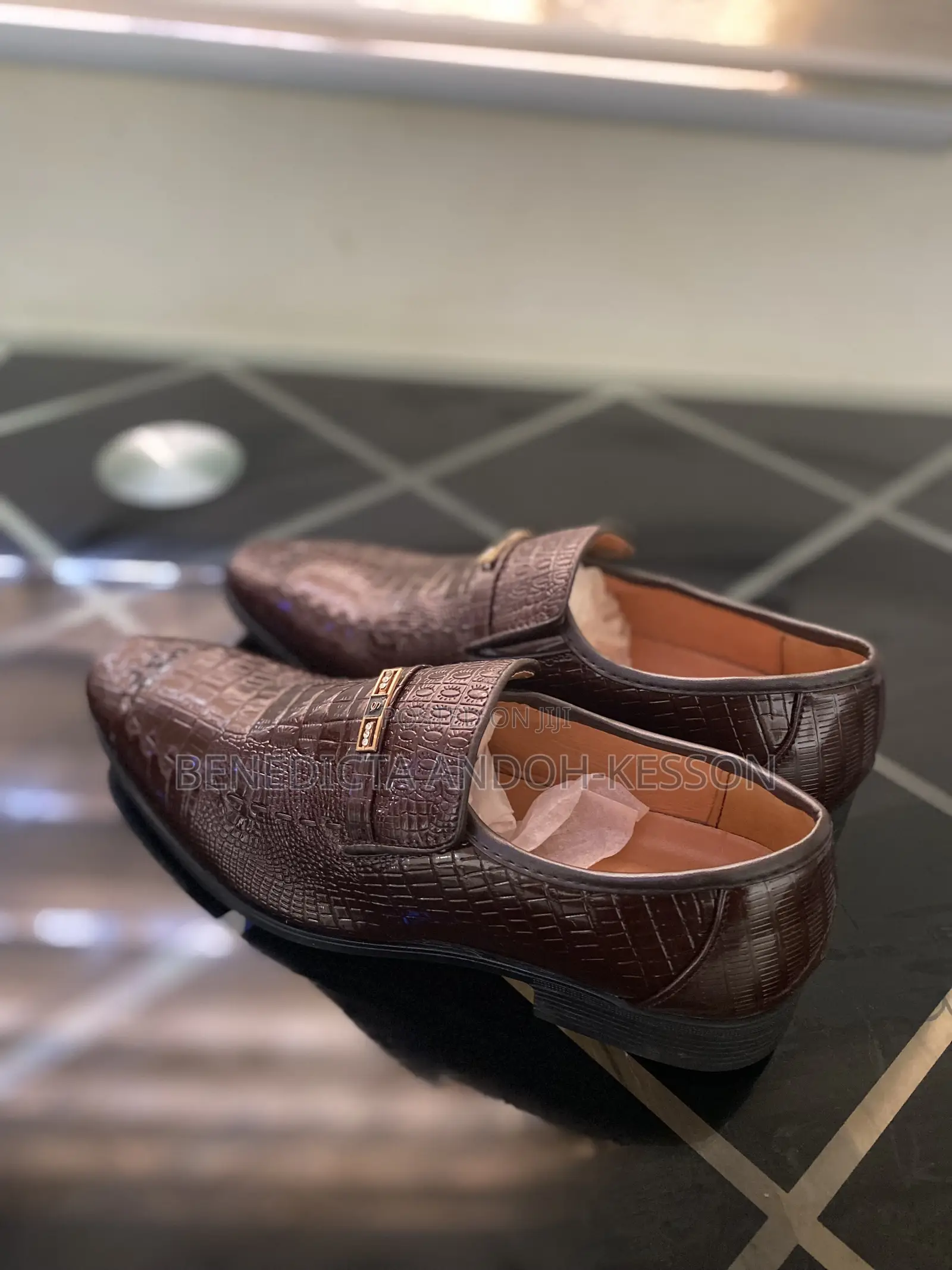 Men's Quality Executive Leather Shoe (Brown )