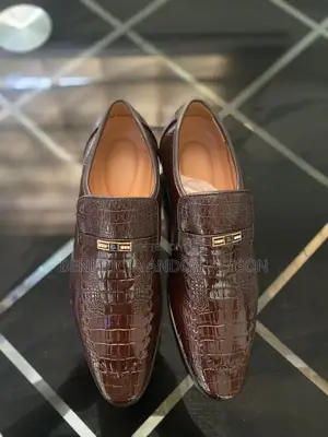 Men's Quality Executive Leather Shoe (Brown )