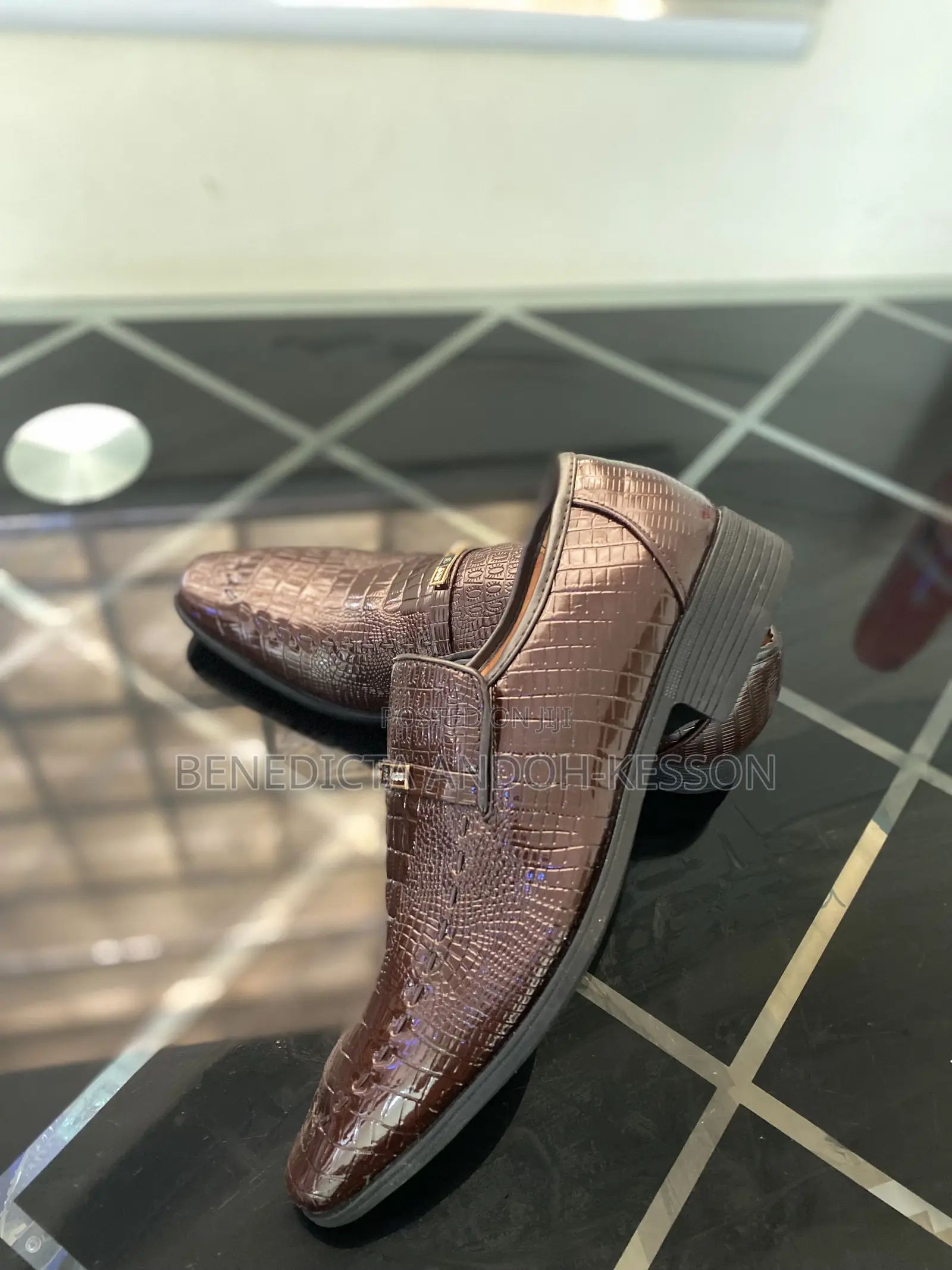 Men's Quality Executive Leather Shoe (Brown )