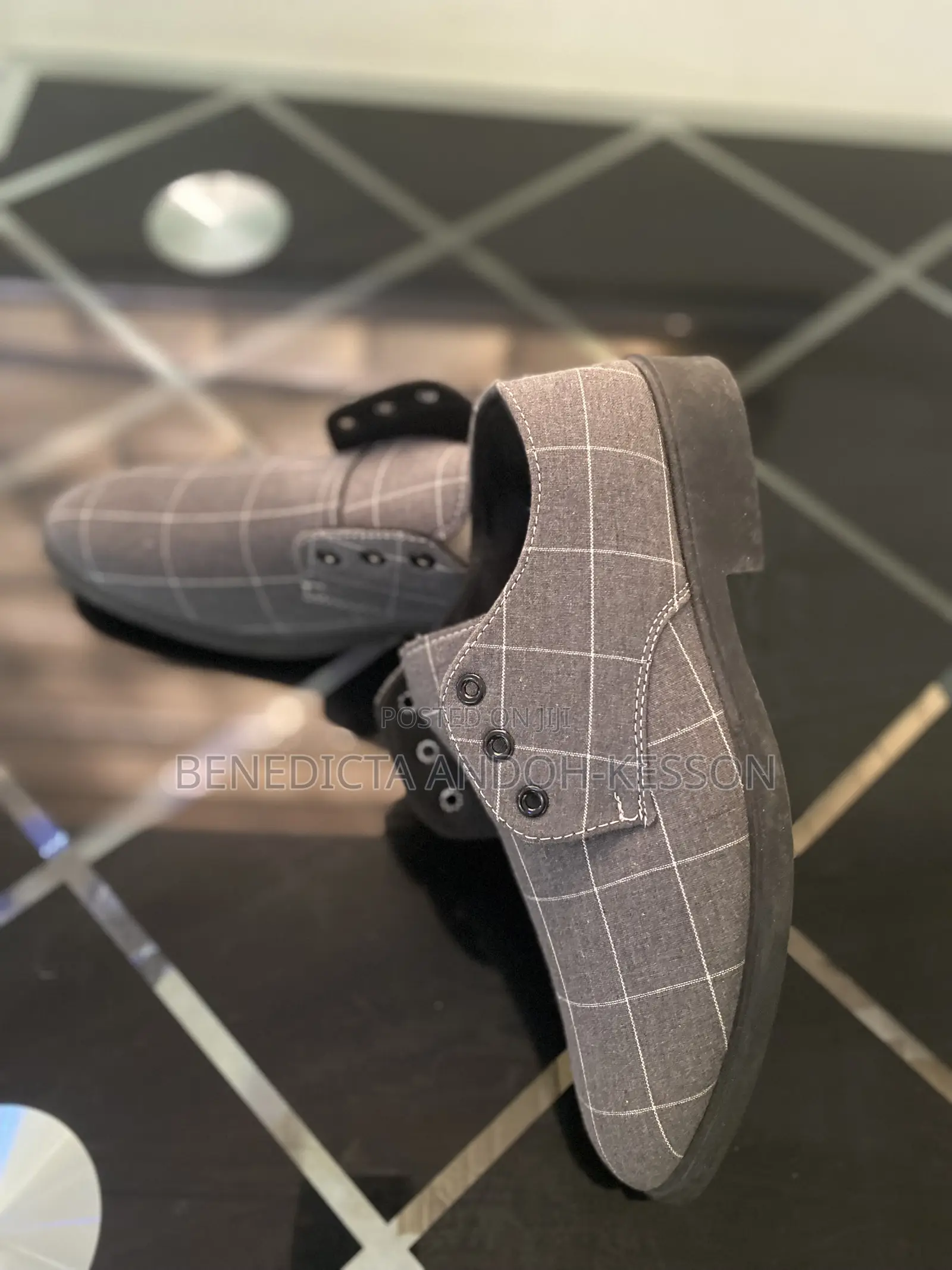 Men's Executive Shoe ( Ash and White)