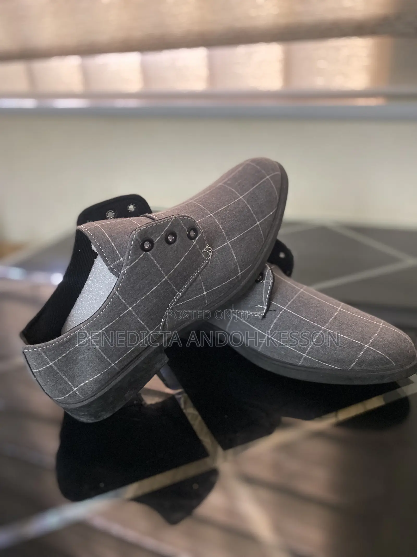 Men's Executive Shoe ( Ash and White)