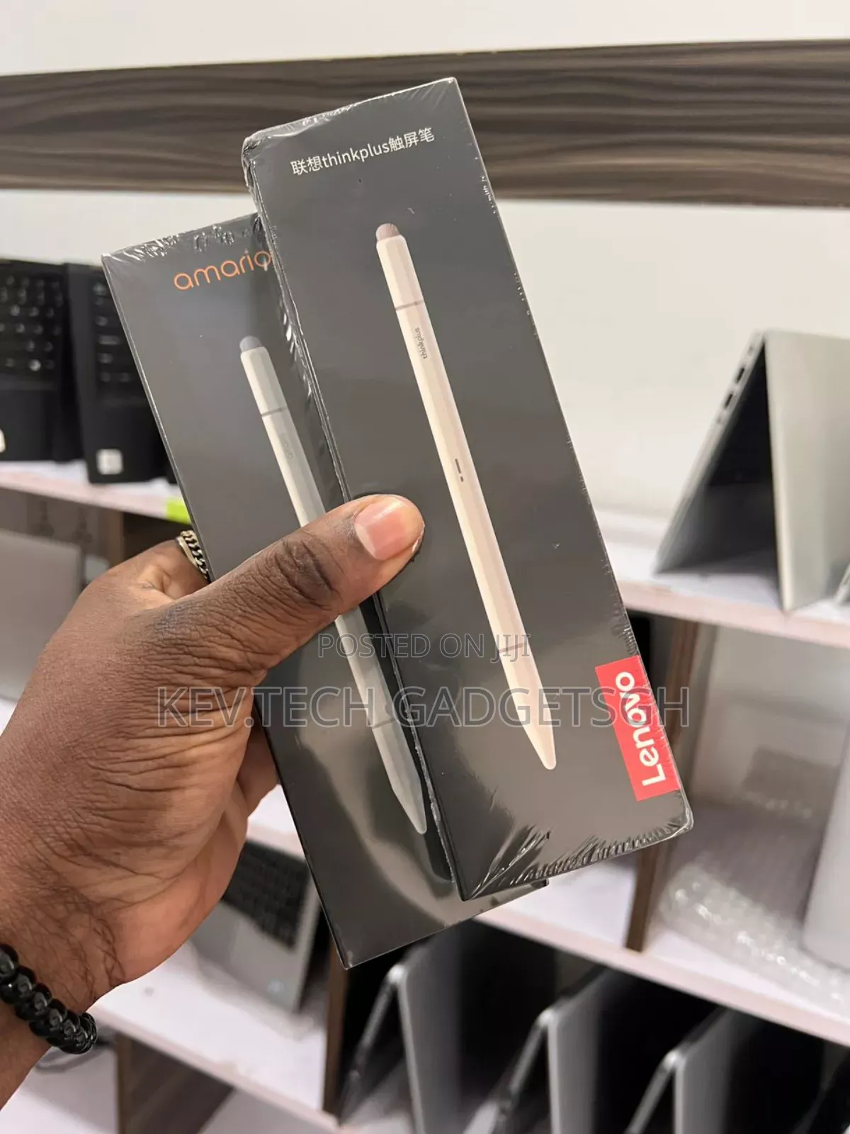 Universal Stylus Pen For All Touchscreen Devices