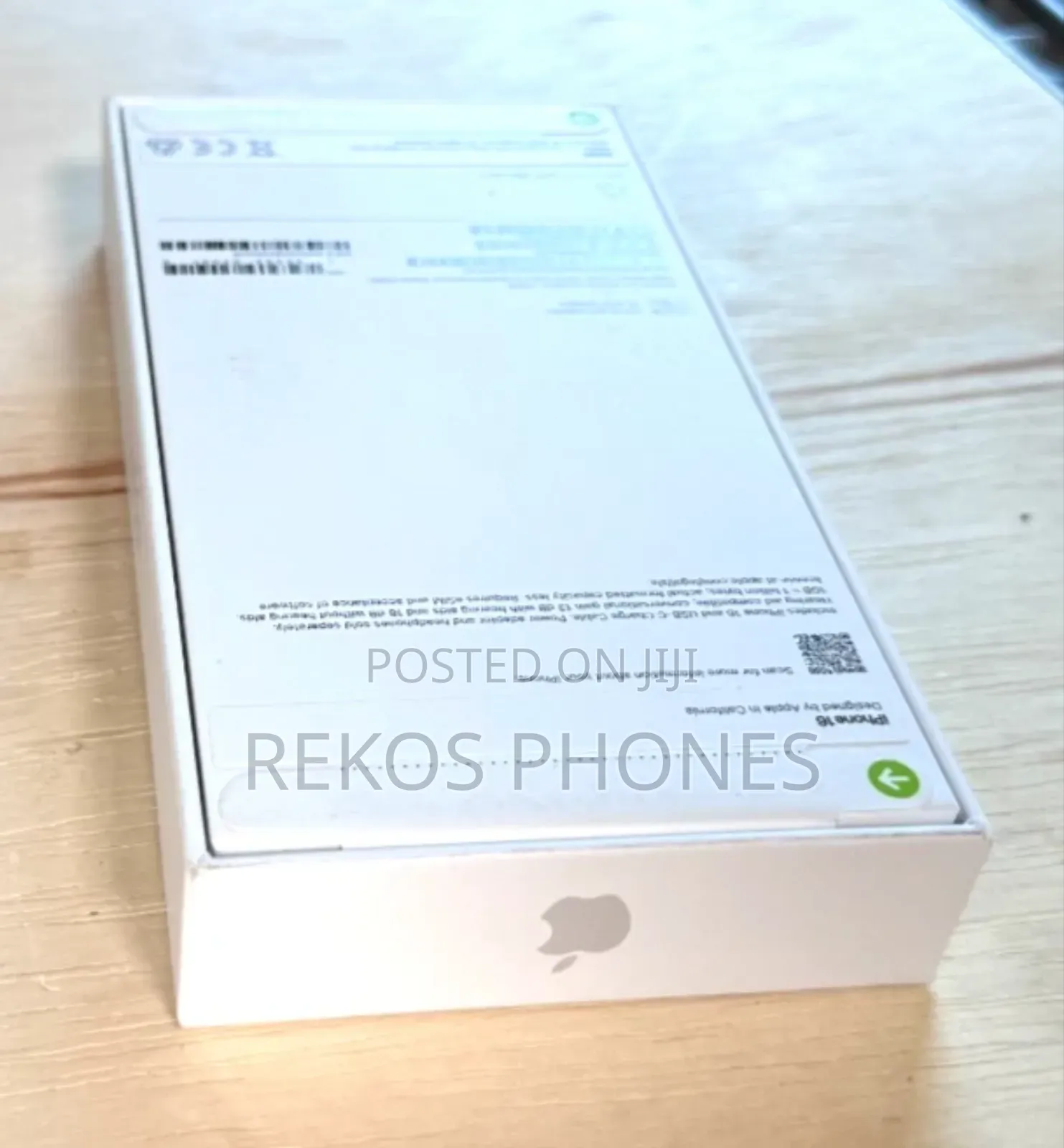 New Apple iPhone 16 256 GB White