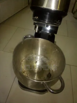 12 Liter Cake Mixer