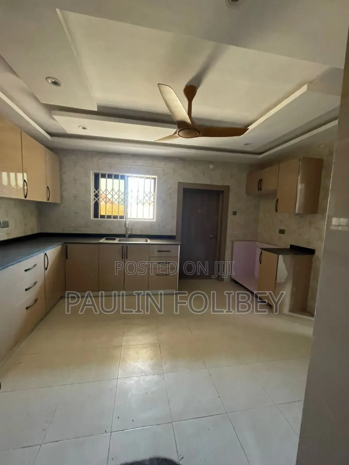 3bdrm Apartment in Dg Property, Old Barrier for rent