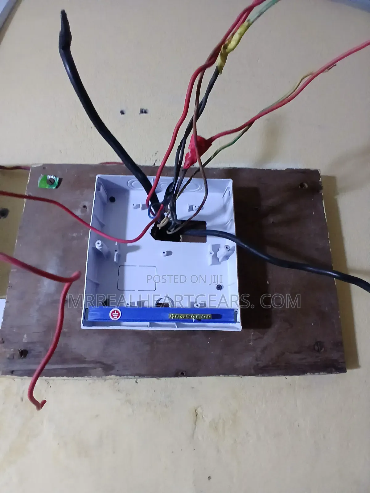 Electrician Home and Industry