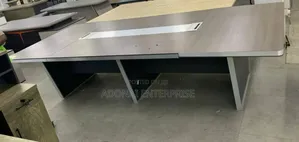 Conference Table Dhxv65db