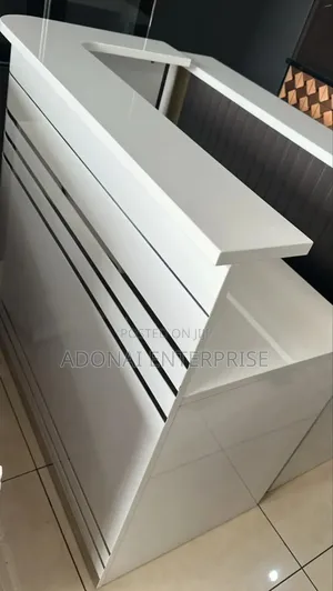 Receptionist Desk Dhcvg65v