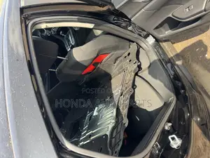 Honda Civic 2016,2017,2018,2019 Under Cover.