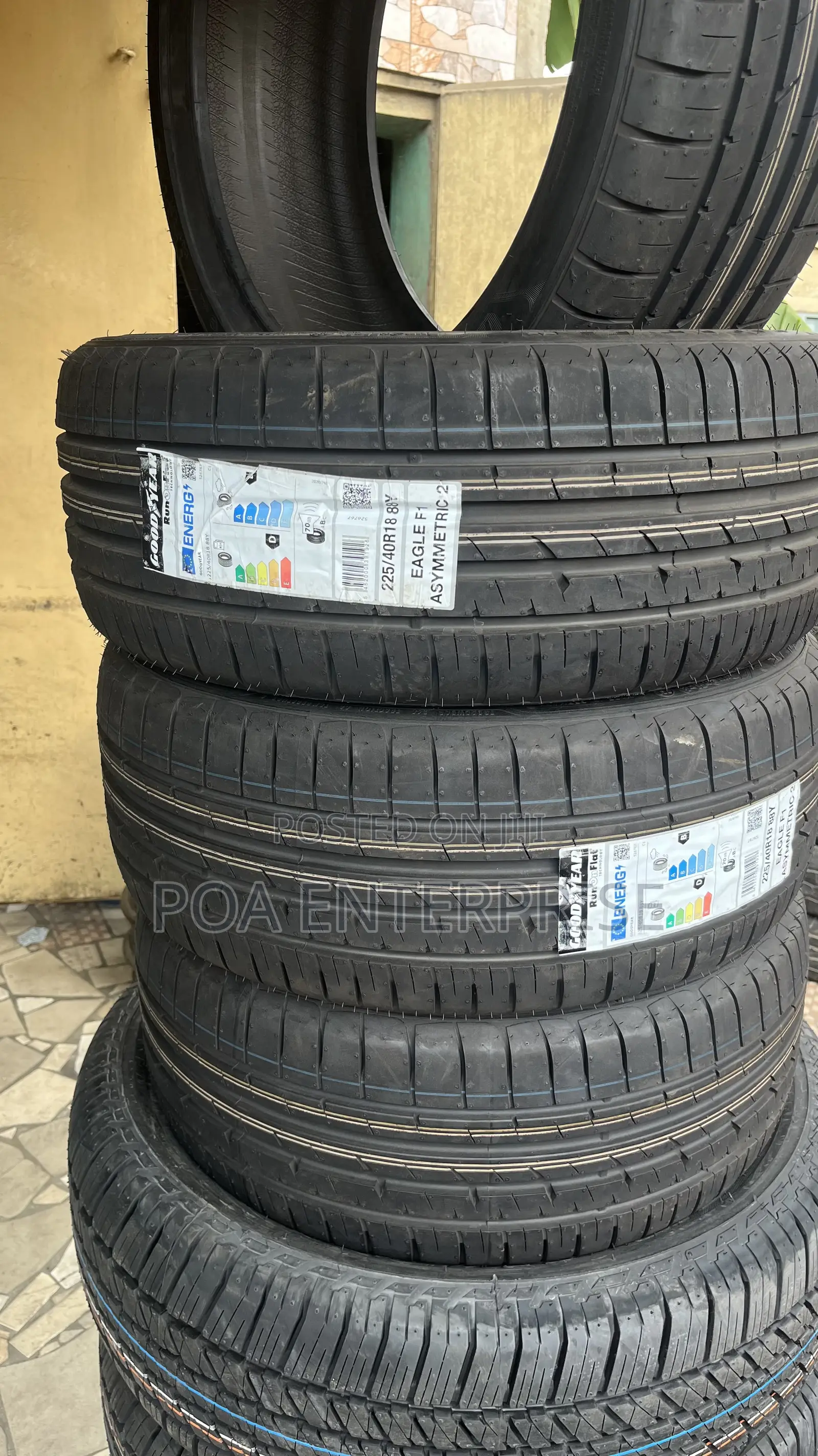 225/55r18 225/40r18 325/35r22 Original Japan Korea and China Tires