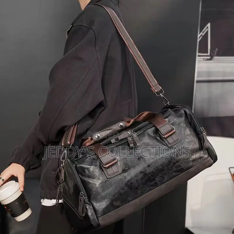 Classic Multifunctional Duffel Bags With Strong Handles for Gym